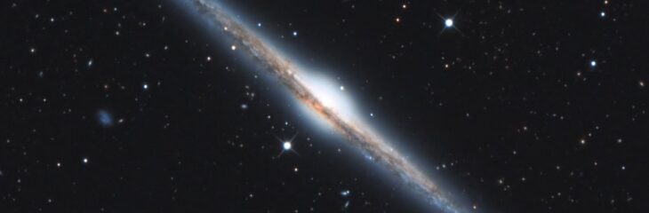 تصویر روز ناسا: NGC 4565، کهکشانی در لبه