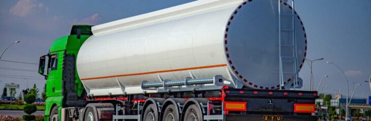 تریلر چیست؟ معرفی انواع تریلر و کاربردهای آن‌ها در حمل‌ونقل