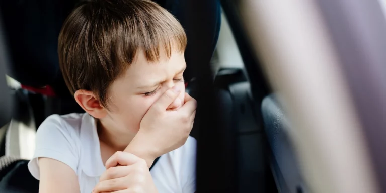 ماشین گرفتگی یا بیماری حرکت چیست و چگونه میتوان آن را رفع کرد؟