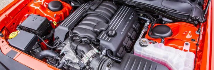 چرا دوج پیشرانه‌های V8 پوشراد را با نمونه‌های مدرن DOHC جایگزین نمی‌کند؟