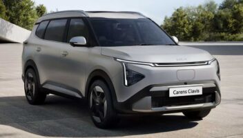 kia-carens-clavis-ev-1-68775ce9fc06295f5023e194.jpeg