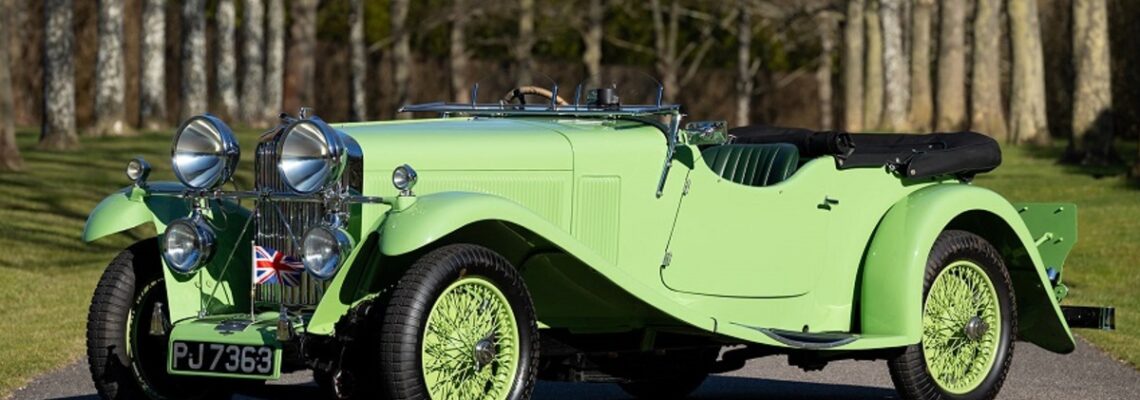 تاریخچه چراغ راهنما: اولین خودرویی که این اختراع را به جاده‌ها آورد!