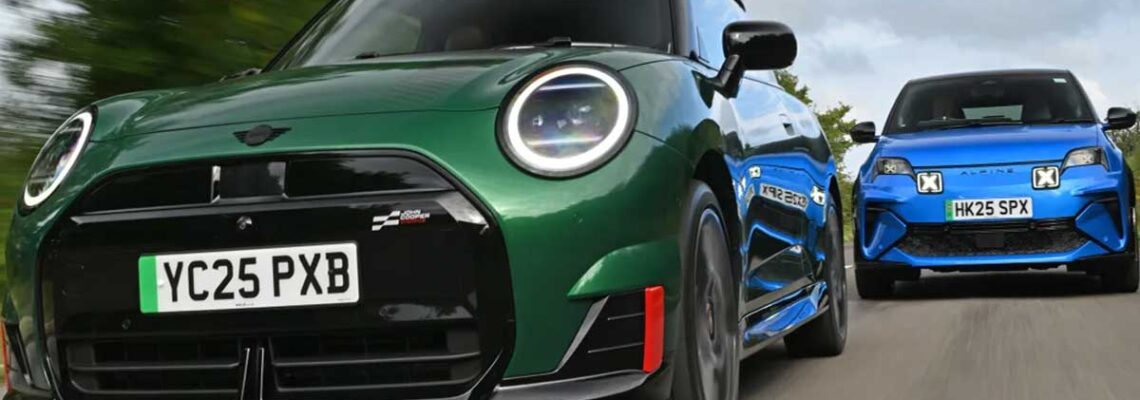 نبرد هاچبکهای داغ برقی، آلپین A290 در برابر مینی JCW