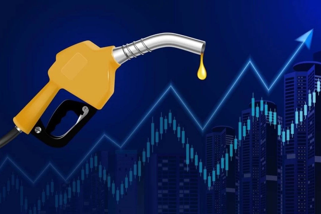 تعیین قیمت بنزین سوپر آزاد؛ لیتری 50 هزار تومان!