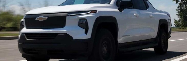 شورلت سیلورادو EV رکورد پیمایش خودروهای برقی را با 1700 کیلومتر شکست!