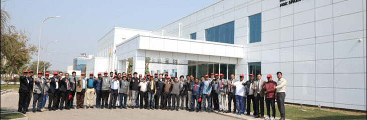 راهنمای خرید شمع NGK با کیفیت از فروشگاه آسان وی