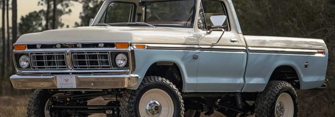 بازتولید فورد F150 دهه ۷۰ با پیشرانه V8 مدرن موستانگ و ۴۶۰ اسب بخار
