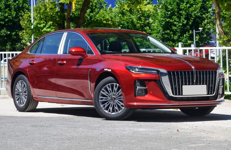 پیش فروش هونگچی H5 سدان لوکس چینی در ایران؛ مرداد 1404