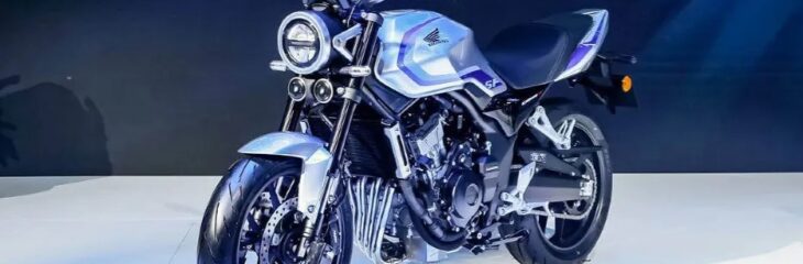 پردهبرداری از دو موتورسیکلت ۵۰۰ سیسی هوندا با قلب چهار سیلندر و ۸۰ اسببخار قدرت