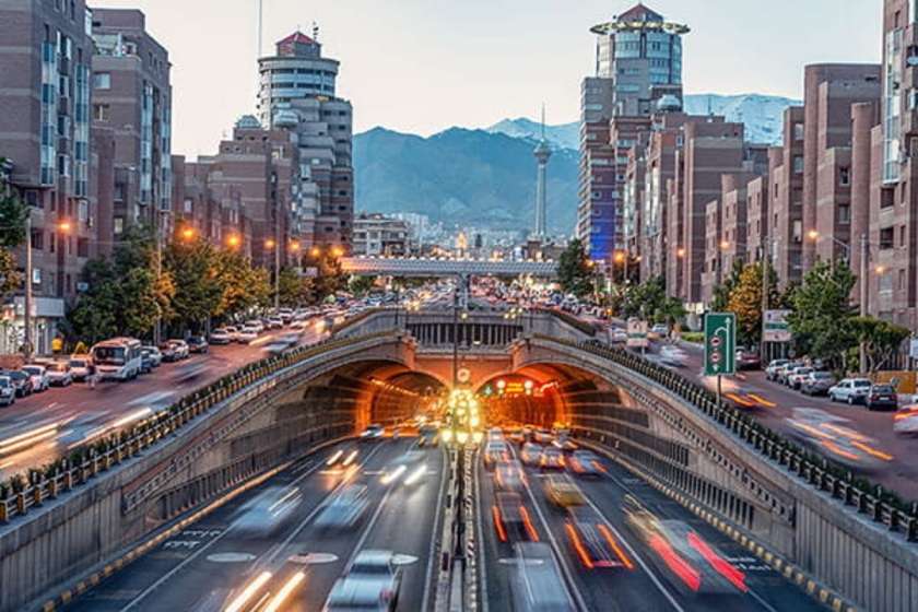 هر دو باند تونل توحید تهران امشب مسدود است