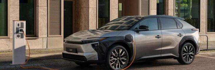 قیمت کارخانه تویوتا BZ4X برقی (مهر ۱۴۰۴) + شرایط فروش و ثبت‌نام