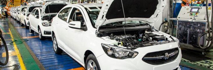 افت ادامه‌دار تولید سواری در مهر ۱۴۰۴؛ سایپا و ایران خودرو در دو مسیر مخالف